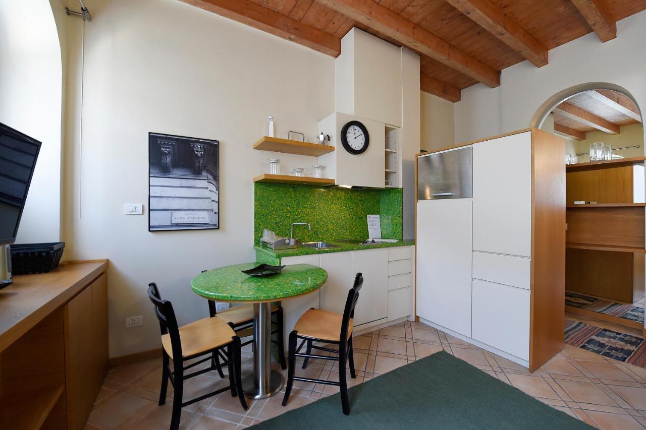 Ascanio Sforza - Suites & Apartments Milán Exteriér fotografie